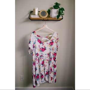 * OFFER & IT’S YOURS * Pink Floral Peplum Dress